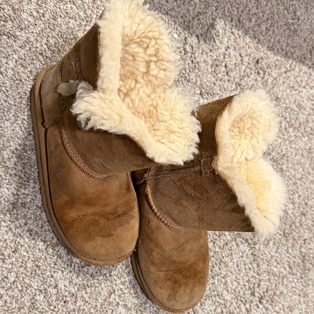 UGG Tan Kids Boots with Cream Lining